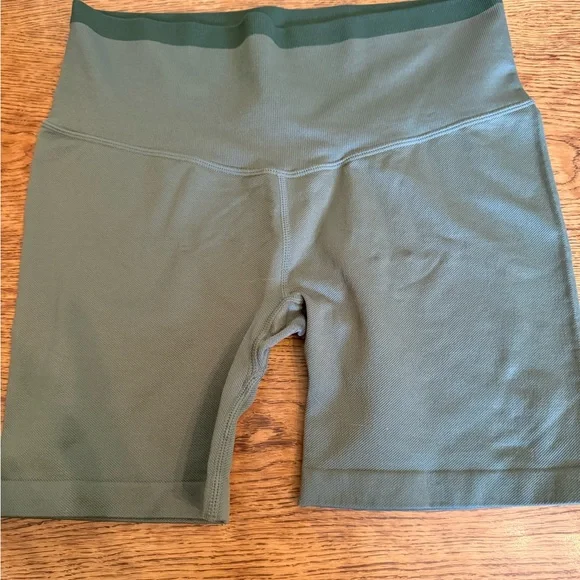 JoyLab Olive Green Bike Shorts - Picture 1 of 1